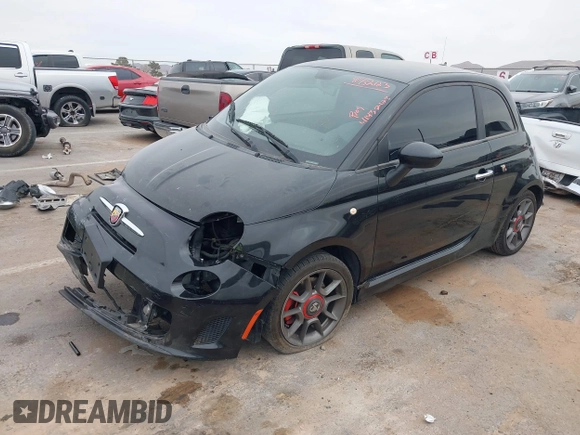 2012 FIAT 500 Abarth z VIN 3C3CFFFH3CT381608, wystawiony jako IAAI lot #41432123 z przebiegiem 116 920 mil mil oraz . Historia ofert i sprzedaży dostępna na DreamBid. Obrazek 18.