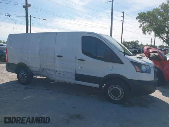 2019 Ford Transit z VIN 1FTYR2ZM1KKB25574, wystawiony jako IAAI lot #41891247 z przebiegiem 142 627 mil mil oraz . Historia ofert i sprzedaży dostępna na DreamBid. Obrazek 13.