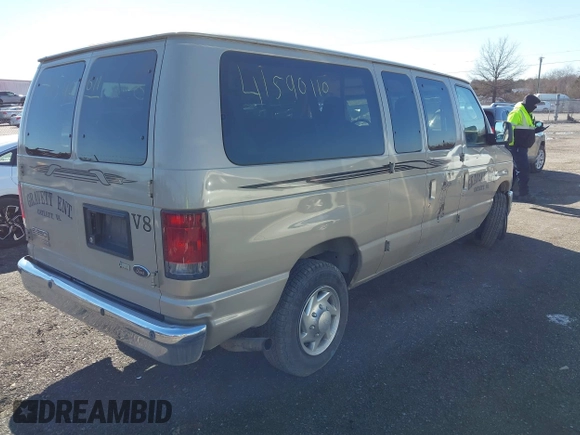 2013 Ford Econoline Passenger XL с VIN 1FBNE3BL7DDA62112, выставлен на аукционе IAAI как лот 41590110 с пробегом 194 712 миль миль и . История ставок и продаж доступна на DreamBid. Изображение 4.