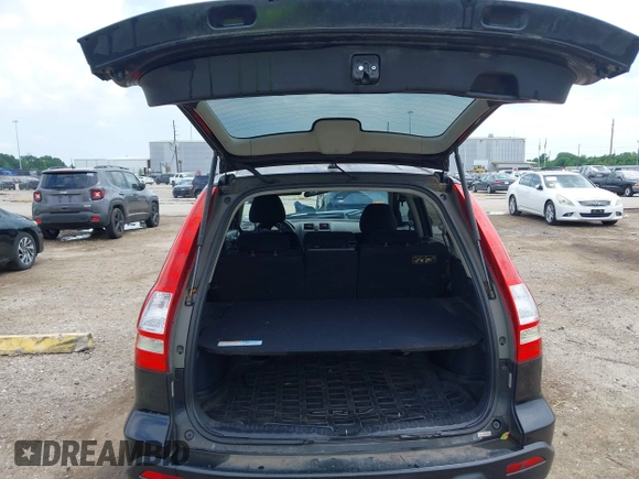 2008 Honda CR-V EX with VIN 3CZRE38578G702585, listed as a IAAI auction lot 42081413 with 260,381 mi miles and . Bid and sale history available at carsss.com. Image 17.