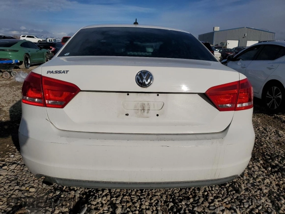 2013 Volkswagen Passat S with VIN 1VWAP7A37DC012259, listed as a Copart auction lot 44524765 with 176,133 mi miles and Salvage title. Bid and sale history available at DreamBid. Image 6.