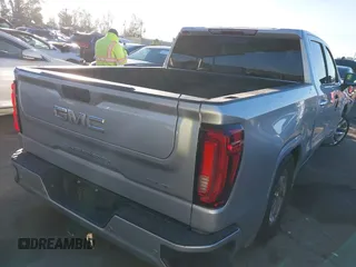 2019 GMC Sierra 1500 SLT z VIN 3GTP8DED8KG224724, wystawiony jako IAAI lot #41389124 z przebiegiem 118 106 mil mil oraz . Historia ofert i sprzedaży dostępna na DreamBid. Obrazek 4.