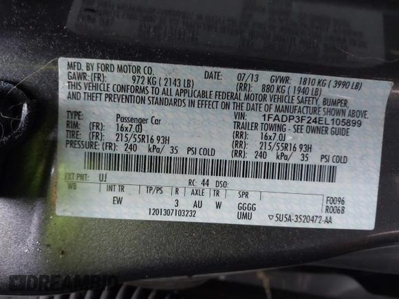 2014 Ford Focus SE with VIN 1FADP3F24EL105899, listed as a IAAI auction lot 41840399 with 90,074 mi miles. Bid and sale history available at carsss.com. Image 9.