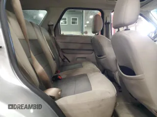 2008 Ford Escape XLT с VIN 1FMCU93128KD51496, выставлен на аукционе Copart как лот 57055865 с пробегом 204 224 миль миль и Списание • Salvage title. История ставок и продаж доступна на DreamBid. Изображение 11.