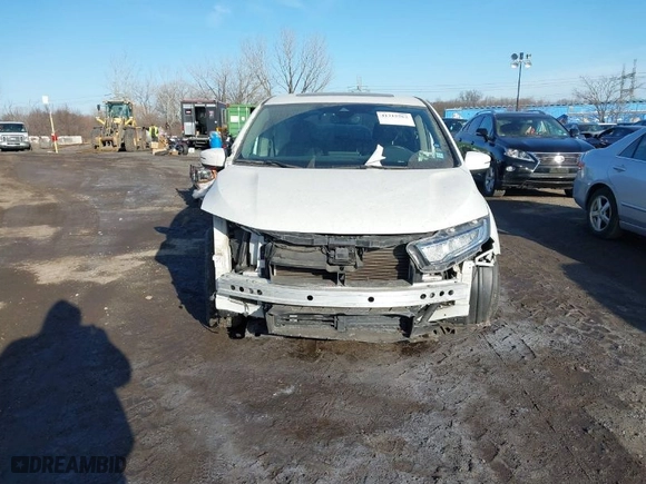 2022 Honda Odyssey Touring with VIN 5FNRL6H89NB056409, listed as a IAAI auction lot 41215762 with 13,238 mi miles. Bid and sale history available at carsss.com. Image 12.