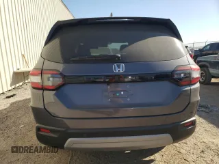 2024 Honda Pilot EX-L 7 Passenger with VIN 5FNYG2H58RB007819, listed as a Copart auction lot 77101344 with 2,829 mi miles and Salvage Title. Bid and sale history available at carsss.com. Image 6.