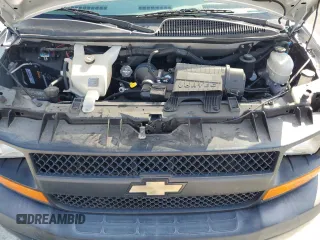 2014 Chevrolet Express Passenger LS z VIN 1GAWGPFG9E1185033, wystawiony jako Copart lot #44763045 z przebiegiem 185 883 mil mil oraz Szkoda całkowita • Salvage title. Historia ofert i sprzedaży dostępna na DreamBid. Obrazek 12.