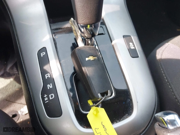 2014 Chevrolet Cruze 1LT with VIN 1G1PC5SB3E7203425, listed as a IAAI auction lot 38003251 with 167,575 mi miles. Bid and sale history available at carsss.com. Image 11.