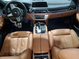 2020 BMW 7 Series 740i with VIN WBA7T2C00LCD61647, listed as a Copart auction lot 48110735 with 72,365 mi miles and Non repairable. Bid and sale history available at DreamBid. Image 8.