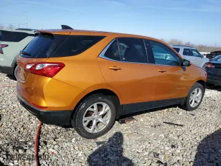2018 Chevrolet Equinox LT with VIN 2GNAXKEX8J6173041, listed as a Copart auction lot 48753195 with 67,667 mi miles and Clean Title. Bid and sale history available at carsss.com. Image 3.
