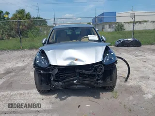 2016 Porsche Cayenne с VIN WP1AA2A2XGLA11351, выставлен на аукционе IAAI как лот 42719210 с пробегом 75 250 миль миль и . История ставок и продаж доступна на DreamBid. Изображение 6.