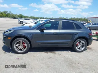 2018 Porsche Macan with VIN WP1AA2A53JLB00969, listed as a IAAI auction lot 42123476 with 46,765 mi miles and . Bid and sale history available at DreamBid. Image 15.