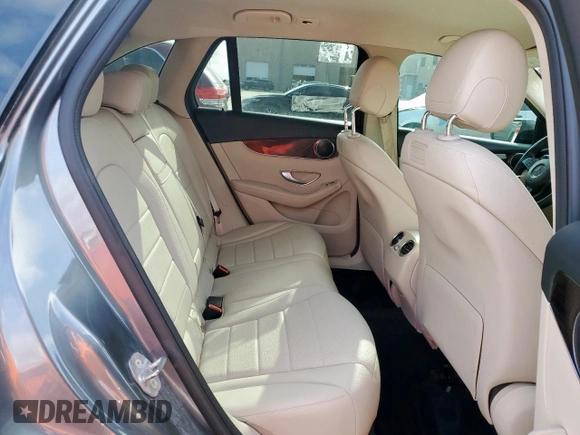 2019 Mercedes-Benz GLC 300 with VIN WDC0G4JB6KV133655, listed as a Copart auction lot 60058135 with 126,503 mi miles and Clean title. Bid and sale history available at DreamBid. Image 10.