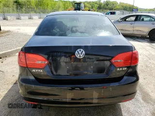 2013 Volkswagen Jetta SE with VIN 3VWDX7AJ5DM297733, listed as a Copart auction lot 53813265 with 239,797 mi miles and Non repairable. Bid and sale history available at DreamBid. Image 6.