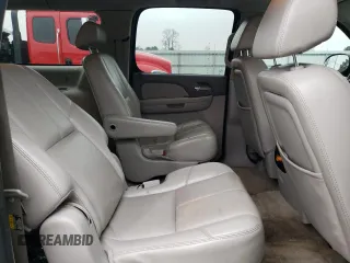 2007 Chevrolet Suburban LTZ with VIN 3GNFC16057G109940, listed as a Copart auction lot 49173865 with 205,133 mi miles and Salvage title. Bid and sale history available at DreamBid. Image 11.