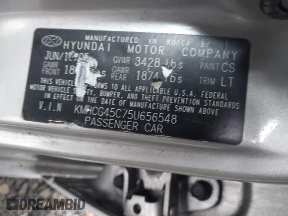 2005 Hyundai Accent GLS with VIN KMHCG45C75U656548, listed as a IAAI auction lot 41553603 with 178,070 mi miles. Bid and sale history available at carsss.com. Image 9.