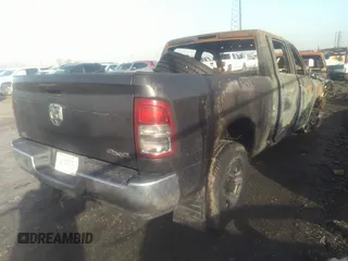 2020 Ram 2500 Tradesman with VIN 3C6UR5CL7LG284387, listed as a IAAI auction lot 35987909 with 1 mi miles. Bid and sale history available at carsss.com. Image 4.