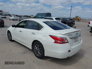 2015 Nissan Altima S with VIN 1N4AL3AP3FC597506, listed as a IAAI auction lot 41777552 with 140,503 mi miles and . Bid and sale history available at DreamBid. Image 3.
