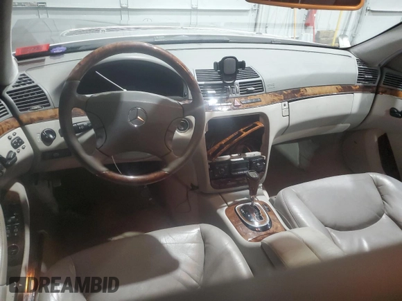 2004 Mercedes-Benz S-Class 5.0L with VIN WDBNG84J54A387825, listed as a Copart auction lot 45894265 with 0 mi miles and Salvage Title. Bid and sale history available at carsss.com. Image 8.