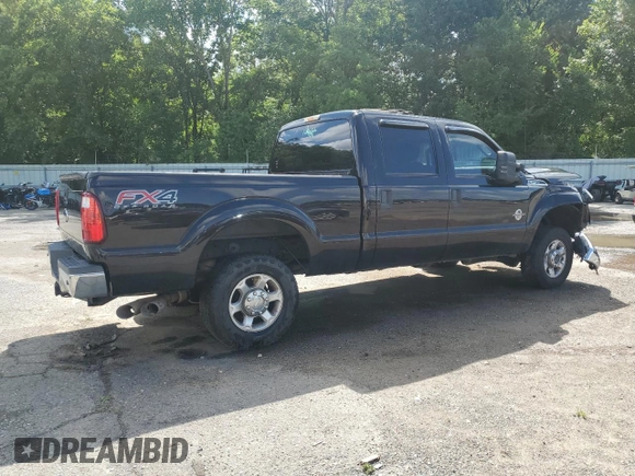 2013 Ford F-250 XL with VIN 1FT7W2BT6DEB08275, listed as a Copart auction lot 61910995 with 270,332 mi miles and Salvage title. Bid and sale history available at DreamBid. Image 3.