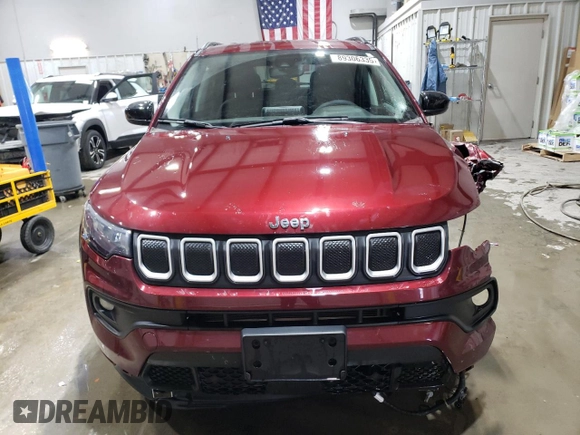 2022 Jeep Compass Altitude с VIN 3C4NJCBB8NT137667, выставлен на аукционе Copart как лот 89306335 с пробегом 21 354 миль миль и Списание • Salvage title. История ставок и продаж доступна на DreamBid. Изображение 5.