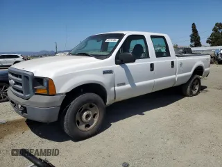 2005 Ford F-350 XL с VIN 1FTWW31P15EB87328, выставлен на аукционе Copart как лот 59775765 с пробегом 160 367 миль миль и Списание • Salvage title. История ставок и продаж доступна на DreamBid. Изображение 1.