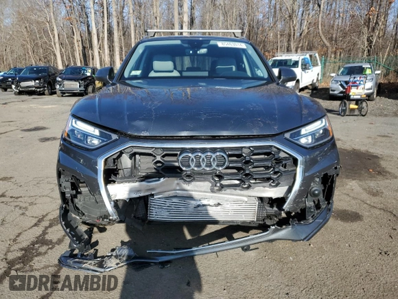 2022 Audi Q5 S line Premium Plus with VIN WA1EAAFY6N2104682, listed as a Copart auction lot 85463014 with 20,414 mi miles and Salvage Title. Bid and sale history available at carsss.com. Image 5.