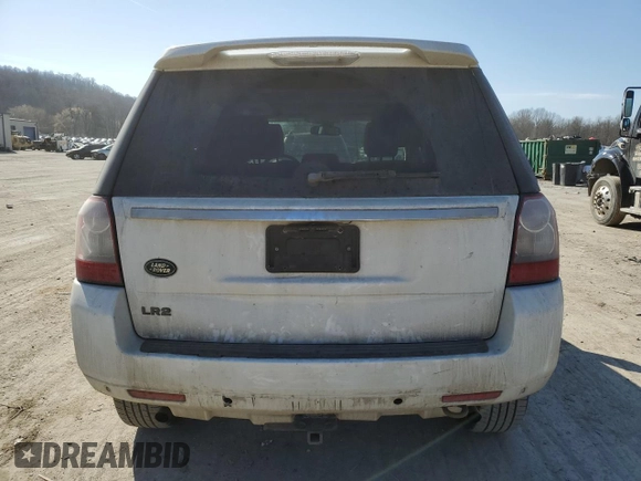 2012 Land Rover LR2 HSE with VIN SALFR2BN3CH281150, listed as a Copart auction lot 48700795 with 105,144 mi miles and Salvage title. Bid and sale history available at DreamBid. Image 6.