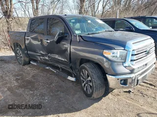 2019 Toyota Tundra SR5 z VIN 5TFHY5F11KX787883, wystawiony jako IAAI lot #41854114 z przebiegiem 106 954 mil mil oraz . Historia ofert i sprzedaży dostępna na DreamBid. Obrazek 1.
