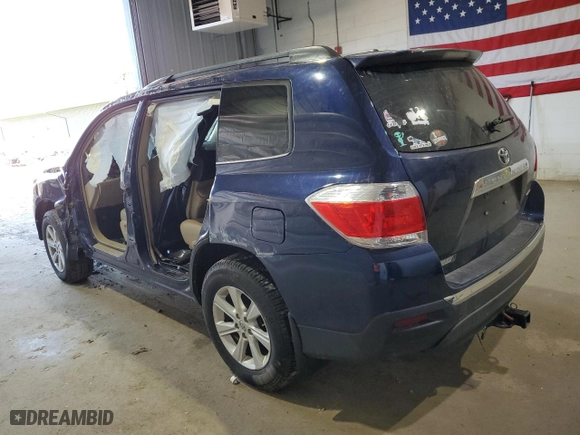 2011 Toyota Highlander with VIN 5TDBK3EH0BS059231, listed as a Copart auction lot 49908445 with 0 mi miles and Salvage Title. Bid and sale history available at carsss.com. Image 2.