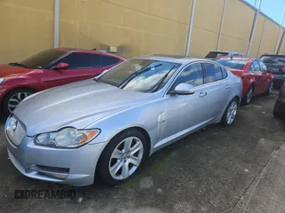 2011 Jaguar XF with VIN SAJWA0FB5BLS00598, listed as a Copart auction lot 82350434 with 0 mi miles and Clean Title. Bid and sale history available at carsss.com. Image 2.
