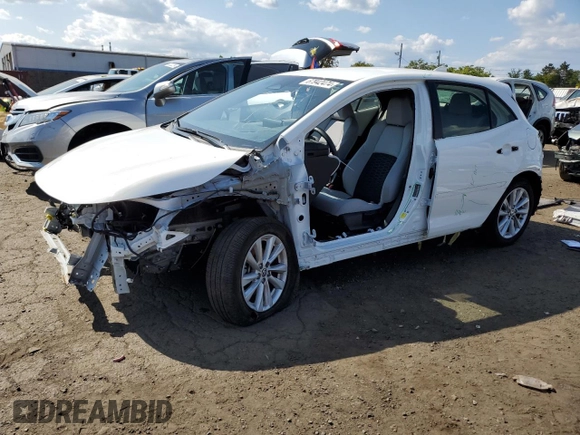 2023 Toyota Corolla Hatchback SE with VIN JTND4MBE9P3195753, listed as a Copart auction lot 67942474 with 28,789 mi miles and Salvage Title. Bid and sale history available at carsss.com. Image 1.