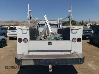 1999 Ford F-350 XL with VIN 1FDSF34F4XED15884, listed as a Copart auction lot 65783674 with 306,850 mi miles and Clean Title. Bid and sale history available at DreamBid. Image 6.
