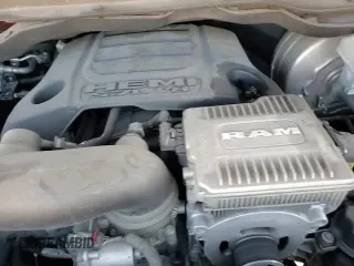 2019 Ram 1500 Laramie с VIN 1C6RREJT7KN884745, выставлен на аукционе Copart как лот 85761585 с пробегом 91 661 миль миль и Списание • Salvage title. История ставок и продаж доступна на DreamBid. Изображение 14.