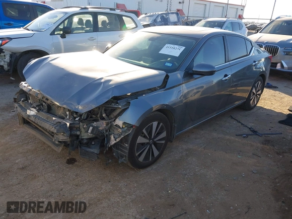 2021 Nissan Altima 2.5 SV with VIN 1N4BL4DV0MN312671, listed as a IAAI auction lot 41518231 with 64,816 mi miles. Bid and sale history available at carsss.com. Image 18.