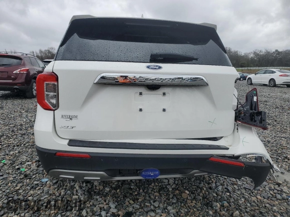2024 Ford Explorer XLT with VIN 1FMSK7DH0RGA83277, listed as a Copart auction lot 47961435 with 7,448 mi miles and Salvage Title. Bid and sale history available at carsss.com. Image 6.