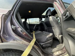 2017 Toyota RAV4 SE z VIN 2T3JFREVXHW628554, wystawiony jako Copart lot #61222355 z przebiegiem 162 218 mil mil oraz Szkoda całkowita • Salvage title. Historia ofert i sprzedaży dostępna na DreamBid. Obrazek 10.