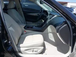 2015 Infiniti Q50 Sport with VIN JN1BV7AP9FM345496, listed as a IAAI auction lot 42700881 with 148,447 mi miles and . Bid and sale history available at DreamBid. Image 5.