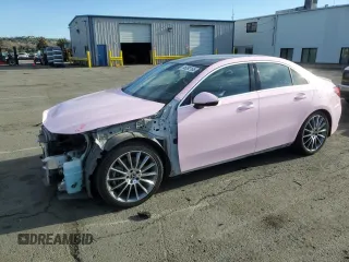 2020 Mercedes-Benz A 220 z VIN W1K3G4EB4LJ220188, wystawiony jako Copart lot #46092165 z przebiegiem 48 754 mil mil oraz Szkody całkowita. Historia ofert i sprzedaży dostępna na DreamBid. Obrazek 1.
