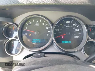 2007 Chevrolet Silverado 1500 1LT with VIN 3GCEC13J87G534182, listed as a IAAI auction lot 42208270 with 204,870 mi miles and . Bid and sale history available at DreamBid. Image 15.