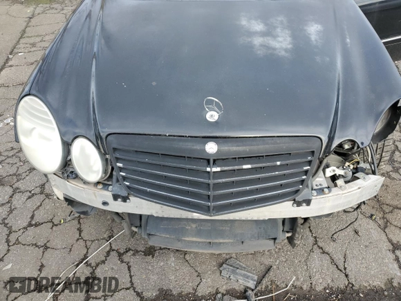 2007 Mercedes-Benz E 63 AMG with VIN WDBUF77X37B062856, listed as a Copart auction lot 41478925 with 110,431 mi miles and Salvage Title. Bid and sale history available at carsss.com. Image 13.