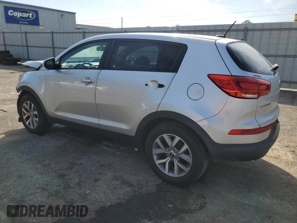 2015 Kia Sportage LX z VIN KNDPB3AC0F7720465, wystawiony jako Copart lot #56861924 z przebiegiem 114 874 mil mil oraz Szkoda całkowita • Salvage title. Historia ofert i sprzedaży dostępna na DreamBid. Obrazek 2.