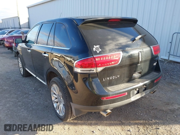 2012 Lincoln MKX with VIN 2LMDJ6JK0CBL02487, listed as a IAAI auction lot 41191697 with 164,653 mi miles. Bid and sale history available at carsss.com. Image 3.