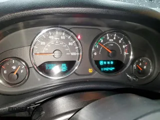 2016 Jeep Wrangler Unlimited Sport с VIN 1C4BJWDG2GL158106, выставлен на аукционе Copart как лот 59557565 с пробегом 114 242 миль миль и Списание • Salvage title. История ставок и продаж доступна на DreamBid. Изображение 9.