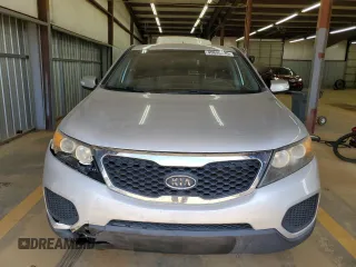 2012 Kia Sorento LX with VIN 5XYKT3A16CG192273, listed as a Copart auction lot 49690735 with Not Provided miles and Salvage Title. Bid and sale history available at DreamBid. Image 5.