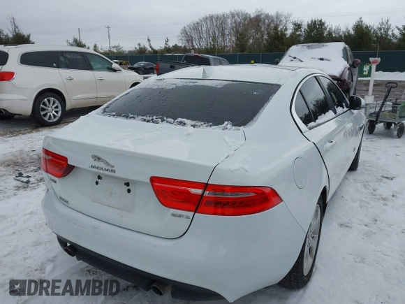 2017 Jaguar XE 25t z VIN SAJAR4BG4HA966709, wystawiony jako IAAI lot #41620077 z przebiegiem 91 859 mil mil oraz . Historia ofert i sprzedaży dostępna na DreamBid. Obrazek 4.