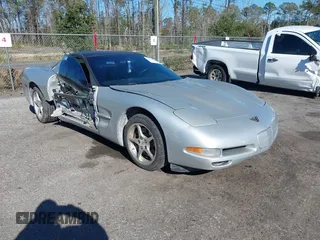 2000 Chevrolet Corvette with VIN 1G1YY22GXY5123782, listed as a IAAI auction lot 41276744 with 135,845 mi miles. Bid and sale history available at carsss.com. Image 1.