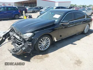 2017 BMW 7 Series 740i xDrive with VIN WBA7E4C50HGU99106, listed as a IAAI auction lot 41997603 with 138,322 mi miles. Bid and sale history available at carsss.com. Image 17.