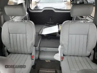 2005 Lincoln Navigator Luxury with VIN 5LMFU28515LJ15473, listed as a Copart auction lot 82638704 with 0 mi miles and Salvage Title. Bid and sale history available at carsss.com. Image 10.