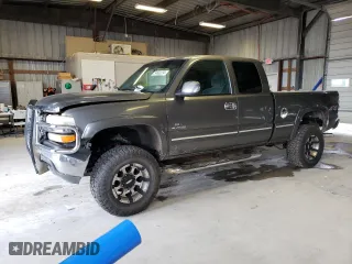 1999 Chevrolet Silverado 2500 LS with VIN 1GCGK29U7XE183016, listed as a Copart auction lot 54603234 with 198,885 mi miles and Salvage Title. Bid and sale history available at carsss.com. Image 1.